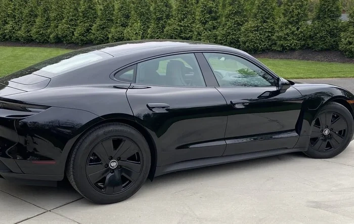 Base Wheels powder and clear coat complete - color change to black