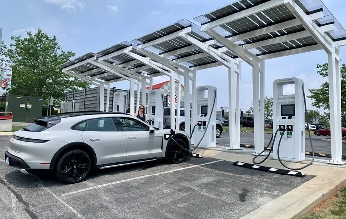 1100 mile trip with no EV experience in a brand new Taycan Cross Turismo 4 - Louisville KY to Austin TX
