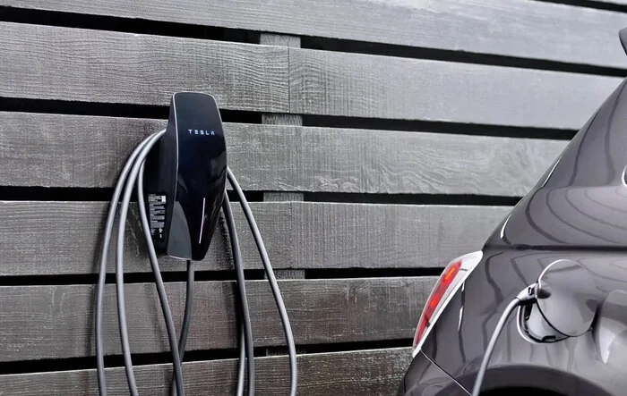 Tesla releases new J1772 Wall Connector Home Charger (for Non-Teslas)