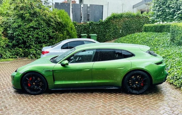 Throb's New Taycan GTS Sport Turismo (Mamba Green)