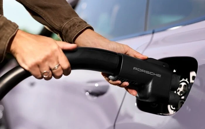 "[NA] Porsche owners can now access the Tesla Supercharger network" - Porsche Newsroom