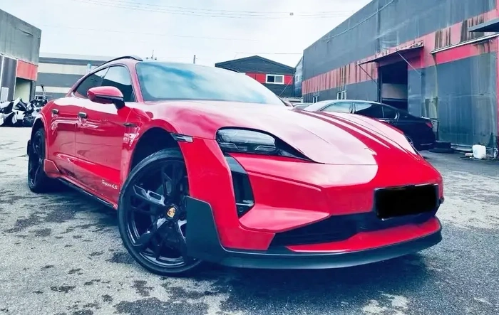 Another J1.1 Turbo GT body kit…