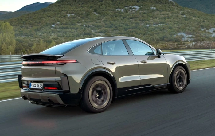 2026 Cayenne Coupe EV Debut!