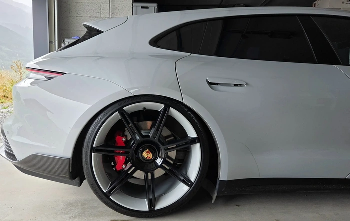 Rotiform RCA 22" installed