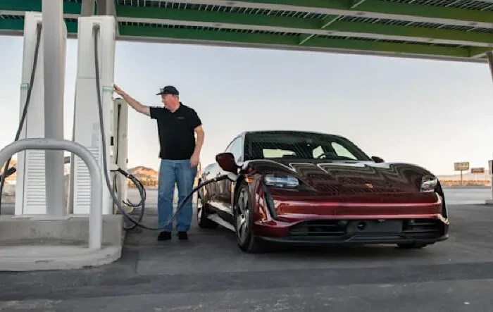 Taycan Cross Country Trip Sets Record With Under 2.5 Hours Total Charging Time