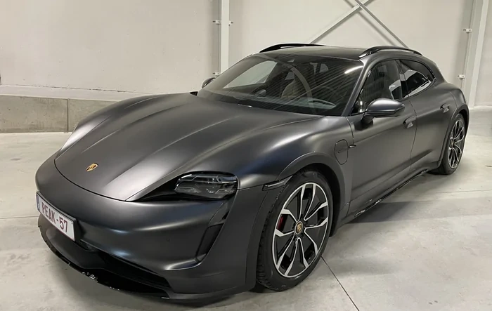 CT 4S Volcano Grey Gets XPEL Stealth PPF
